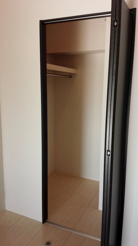 モントーレヒルズ東櫛原 クローゼット
