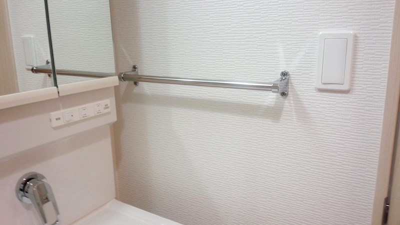 カサグランデ本町 タオル掛け　in洗面所