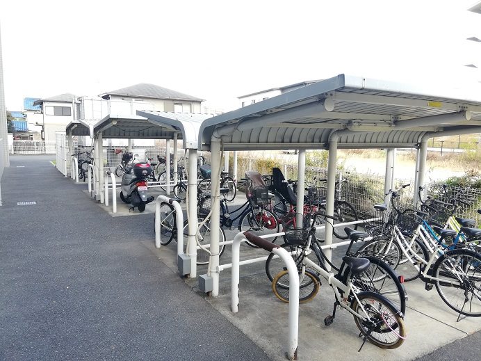 アーバン西取石 駐輪場