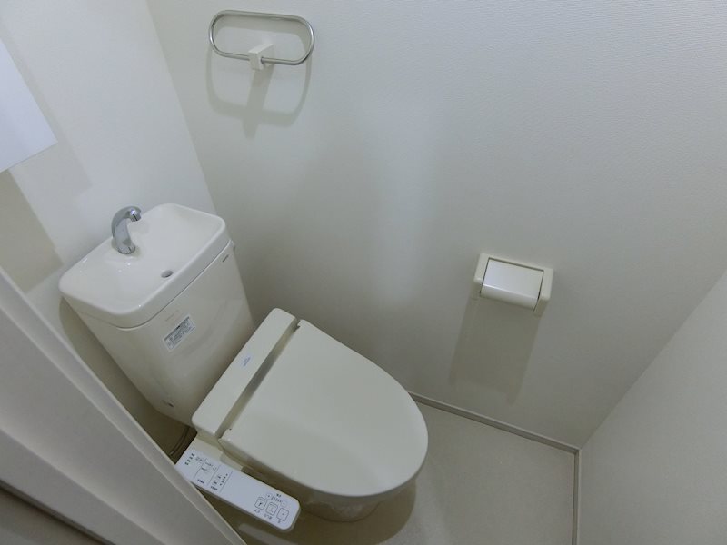 ハピネス南里 温水便座付き