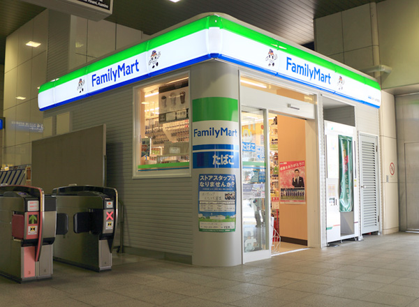 ヴァンドーム梅田北 コンビ二：ｾﾌﾞﾝｲﾚﾌﾞﾝ 地下鉄中津駅前店　275m