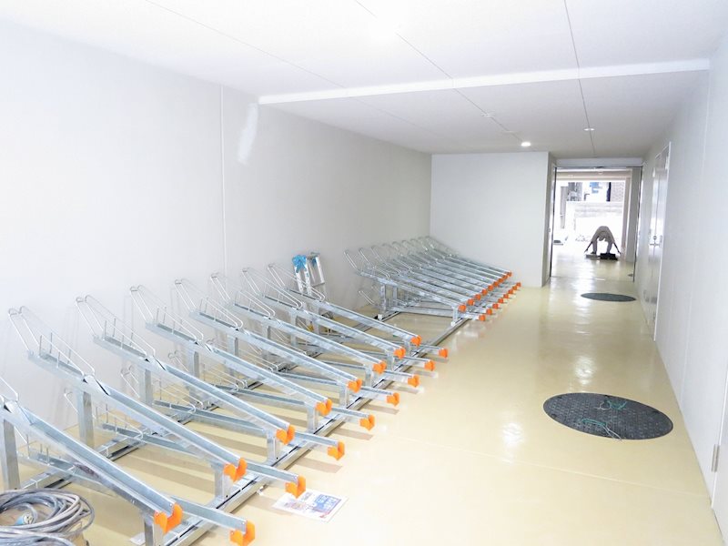JASPER御堂筋本町 駐輪場