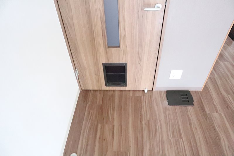 RESIDENCE MIWA ペット用通り抜け