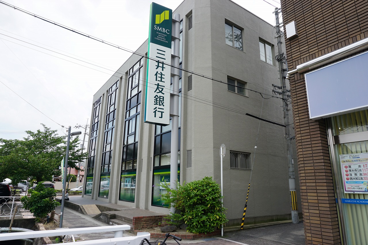 エスポアールナカタニ 銀行：三井住友銀行山本支店　751m