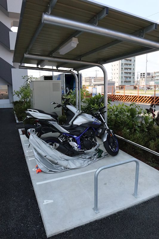 グランジュテⅡ バイク置き場