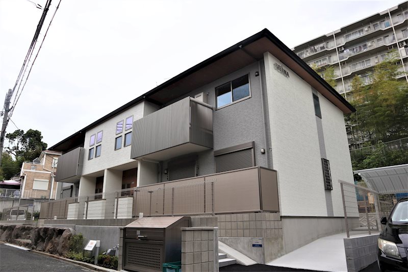 Sun Valley(サンバレー)江坂 ゴミ置き場