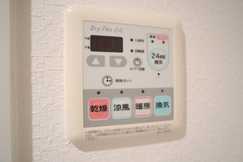 カサベルデ中雅 現地写真（玄関）