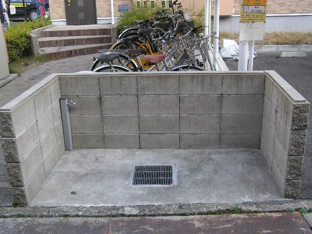ヴィラージュ上鳥羽口 専用ゴミ置場