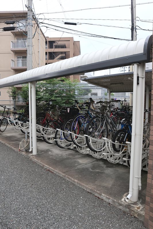 フェリーチェ原田Ⅱ 駐輪場