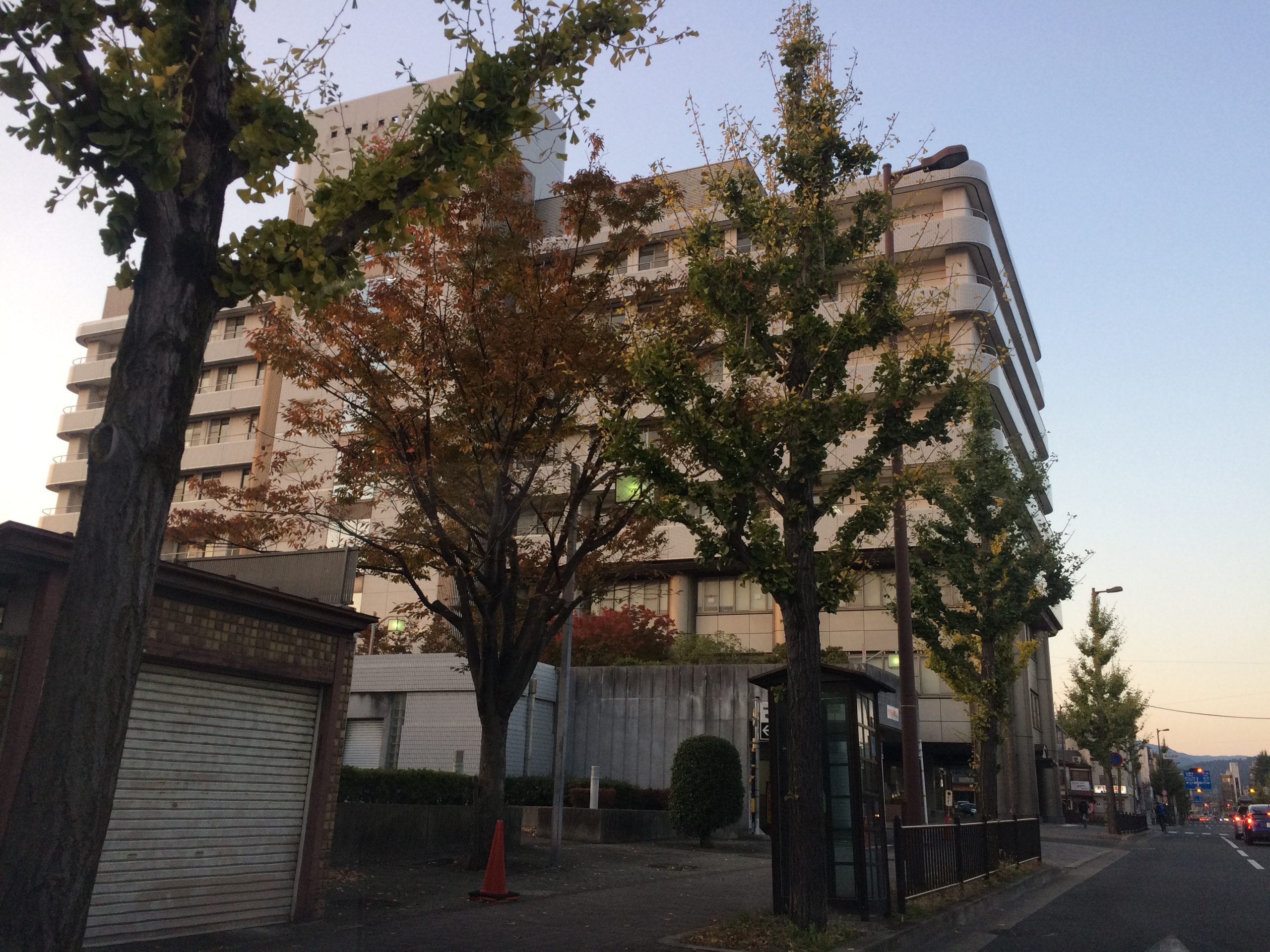 ラルーチェ北大路 総合病院：京都鞍馬口医療ｾﾝﾀｰ　842m
