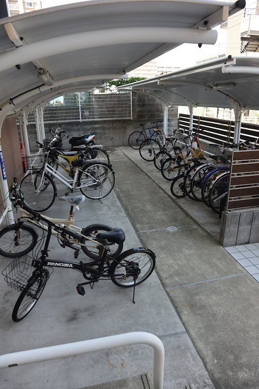 ヴィンテージ箱崎東 駐輪場