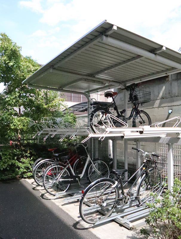 パールハイツ青砥 駐輪場