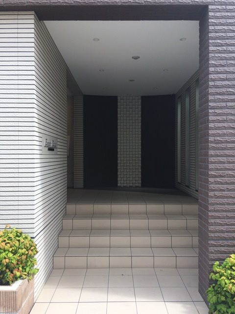 エスポアール神戸 エントランス