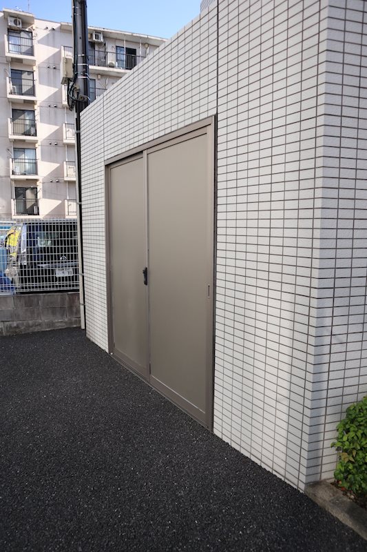 コンドミニオけやき ゴミ置き場