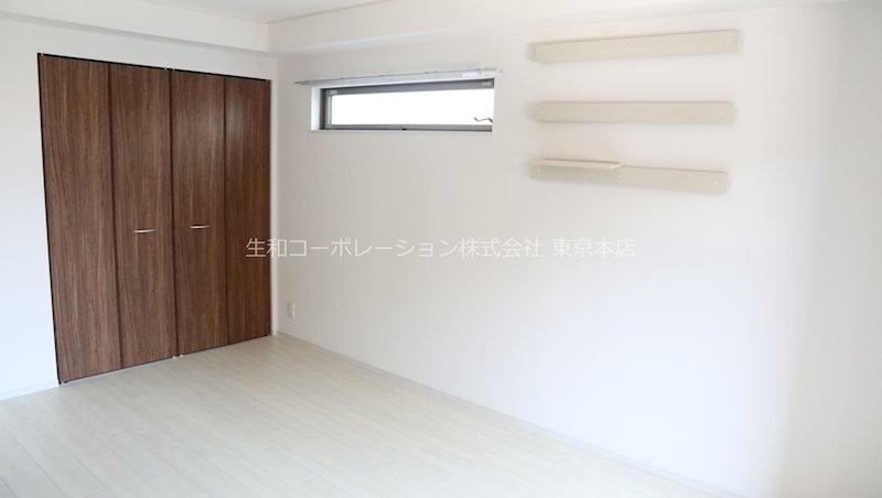 グランジュテⅢ ◆Aタイプ 2LDK◆壁の部分は洋服をかけたり、物を置く事ができます