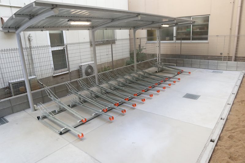 ルアナ北梅田 駐輪場