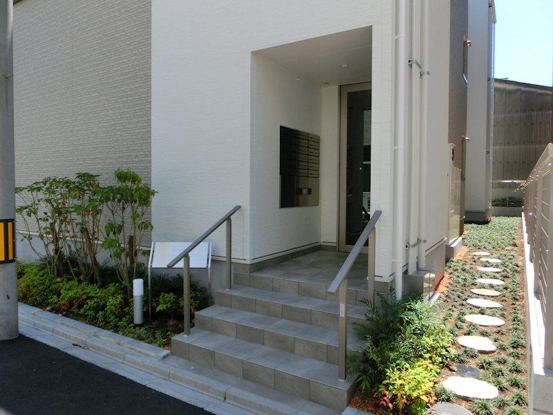 アムール千原 エントランス