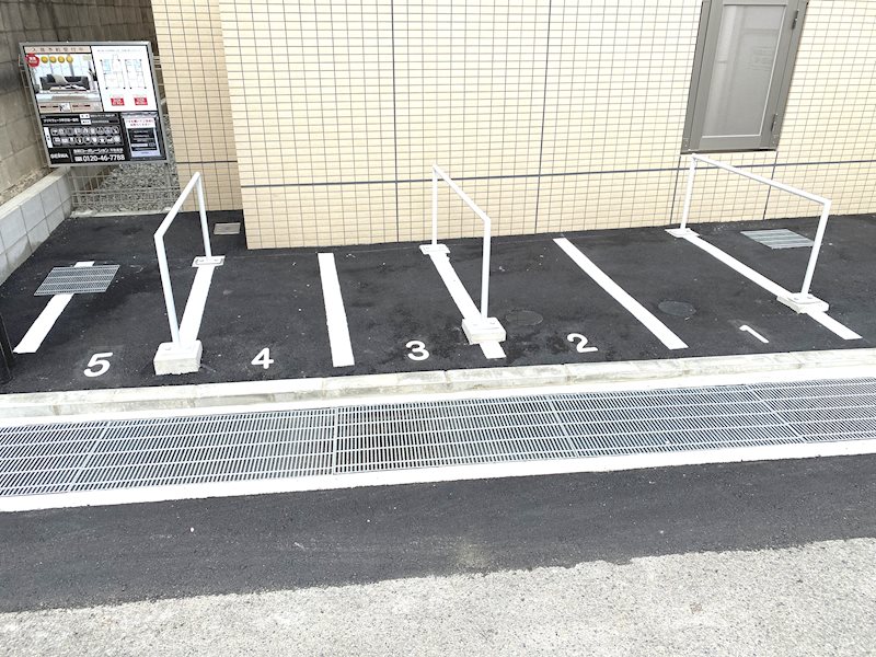 プリマヴェーラ甲子園一番町 バイク置き場