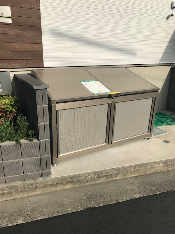 リトルロックス 専用ごみ置き場