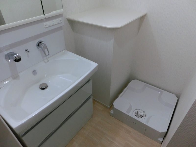 アムール千原 同仕様写真（リビング）