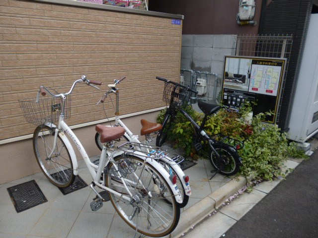 アパルトレゾール 駐輪場