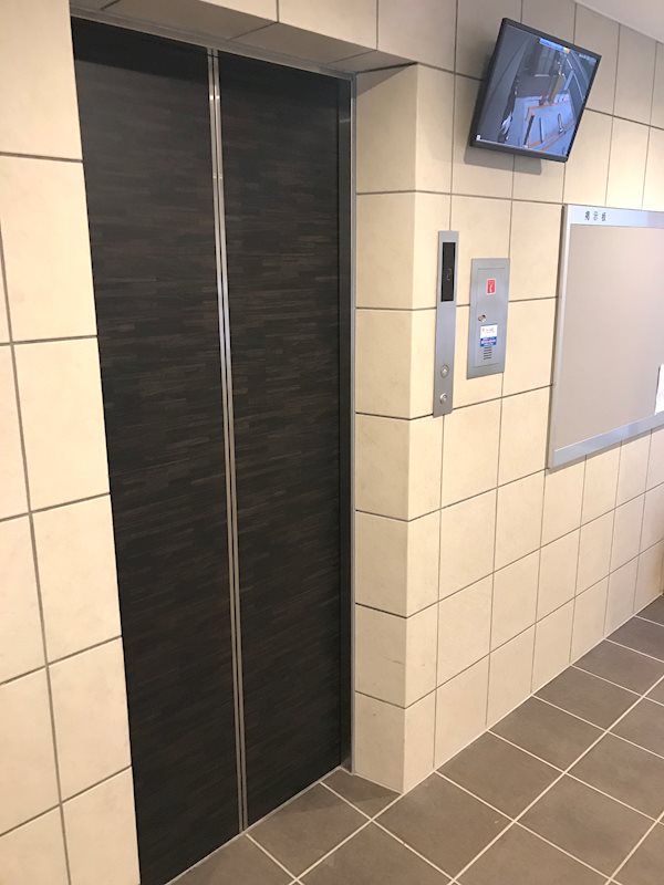 LaCASA玉造 エレベーター