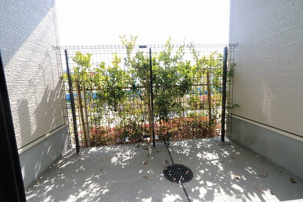 スリジエ松ヶ崎 1Fは専用庭です。