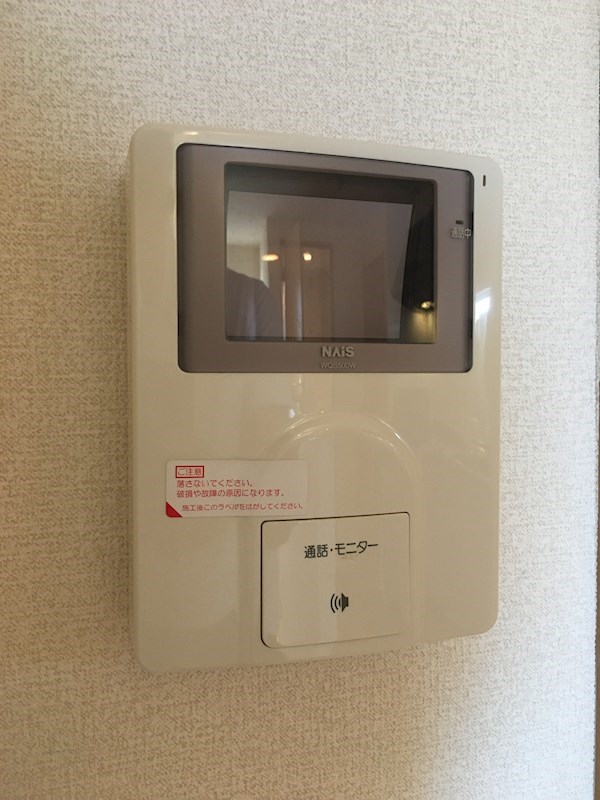 エヌキュート今堅田Ｉ TVモニター付インターホン