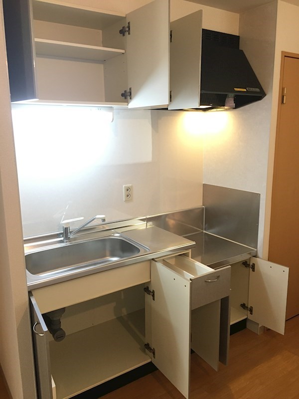 エヌキュート今堅田Ｉ キッチン収納