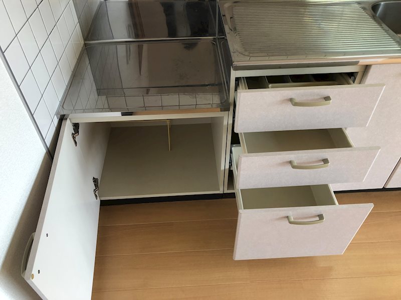 ディアコート竹田 キッチン下部の収納です。