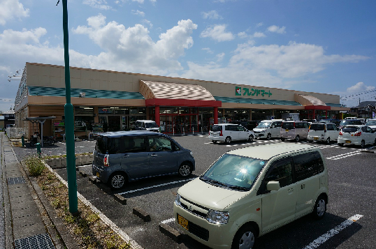 シャルマンハウス スーパー：平和堂 蒲生店　936m