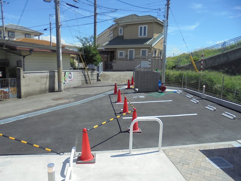 リーブル 駐車場