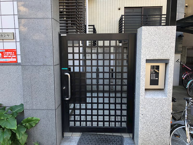 インペリアルアカシヤ エントランス