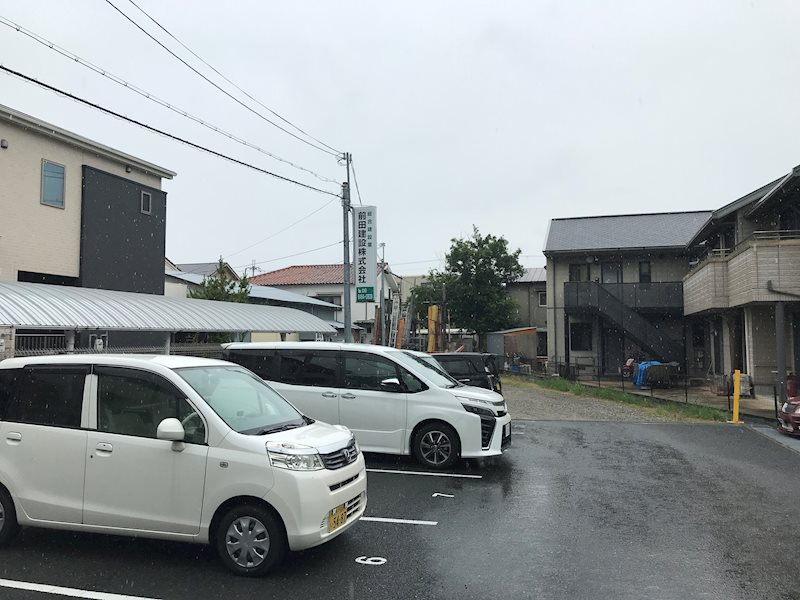 カーサ・ソレアード 駐車場