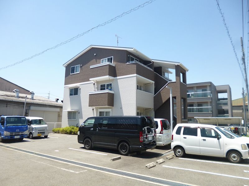 オアシス 駐車場