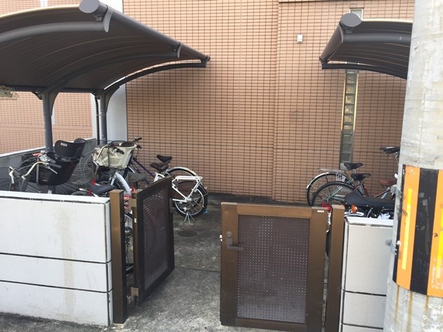 セピアコートタナカ 駐輪場