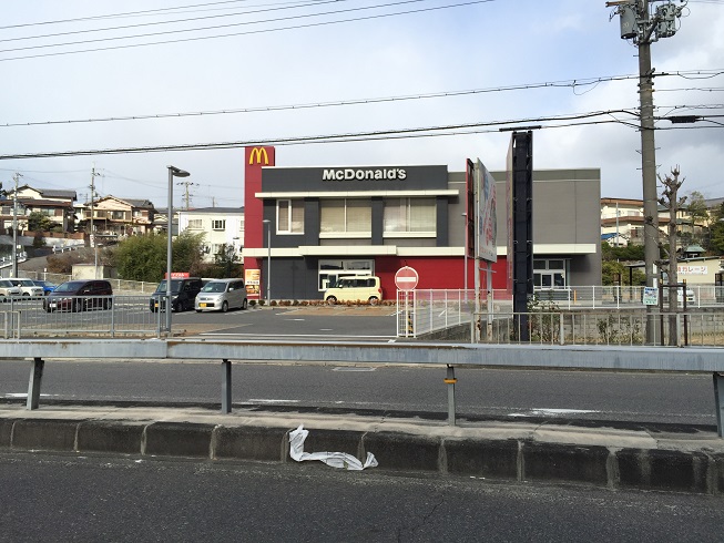 セピアコートタナカ レストラン：ﾏｸﾄﾞﾅﾙﾄﾞ 外環熊取町店　821m