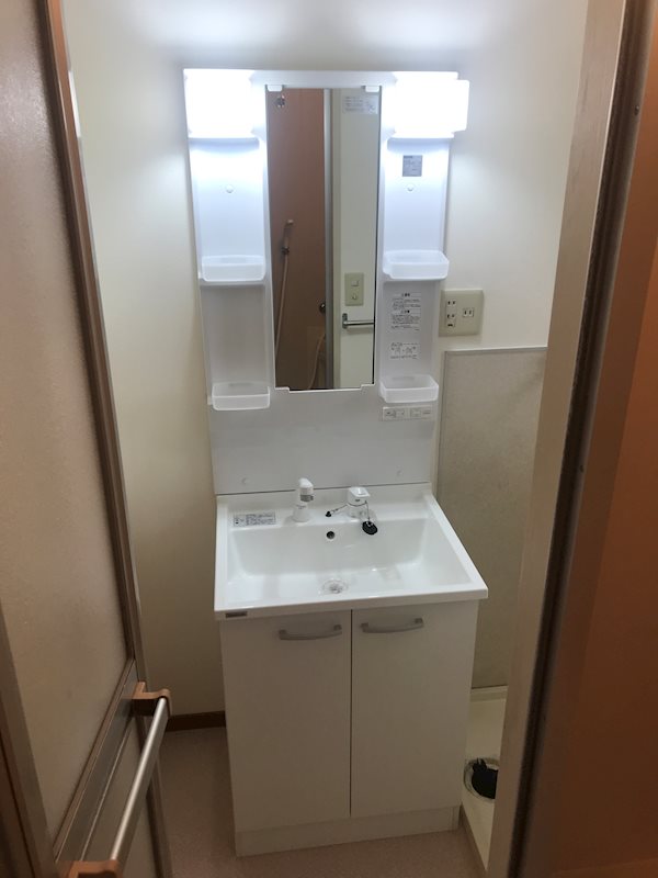 エスパシオ21 現地写真（玄関）
