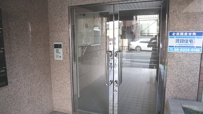 エリアント豊川 エントランス