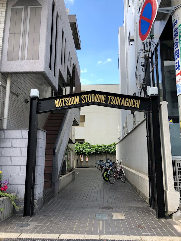 ナッツダムスタジオーネ塚口 外観
