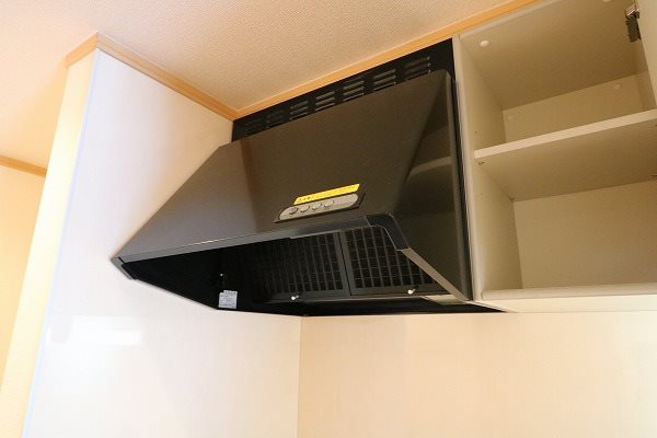 リマーレ山科 レンジフードです。