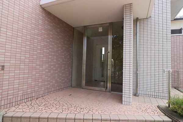 cozy court エントランス