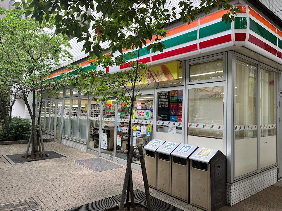 セジュール田町 コンビ二：ｾﾌﾞﾝｲﾚﾌﾞﾝ 芝浦ﾍﾞｲﾜｰﾄﾞ店　140m