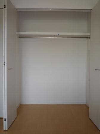 ヴィラエクセルⅡ 現地写真（玄関）
