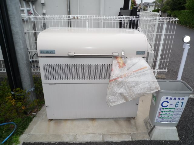 ディライトパレス ゴミ置き場