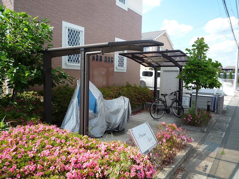 プレサスリブ 駐輪場