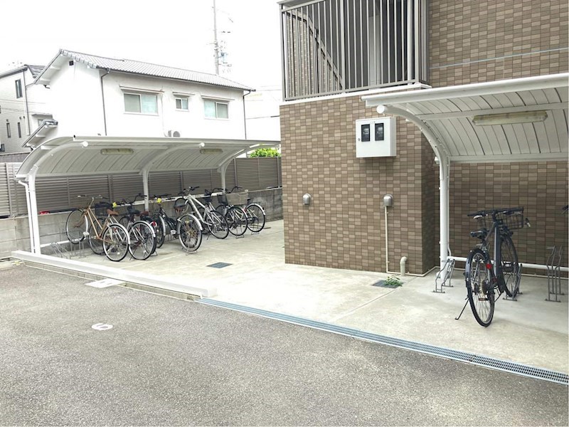 グランディール六甲 駐輪場
