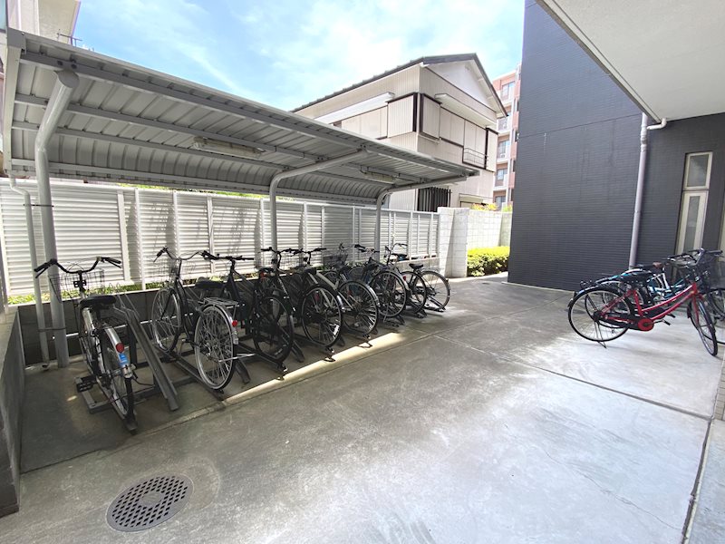グラン・ジュベール 駐輪場