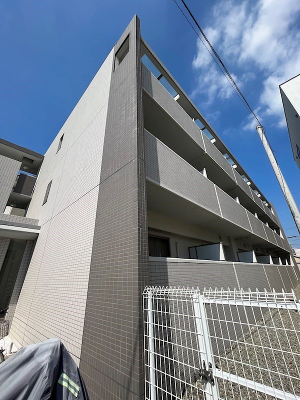 サンプレイス 外観