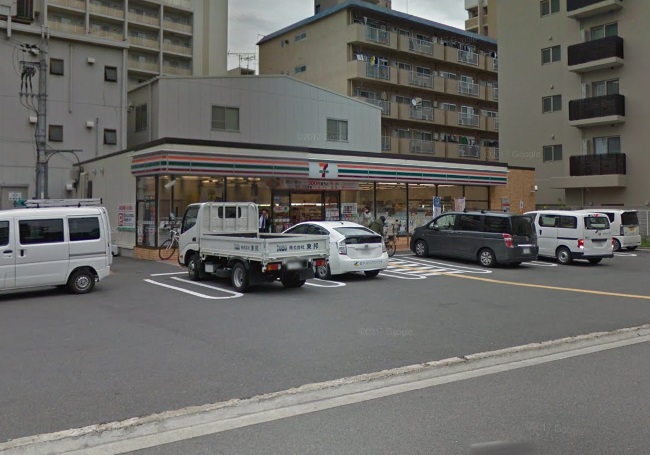 felice vita(フェリーチェ ヴィータ) コンビ二：ｾﾌﾞﾝｲﾚﾌﾞﾝ 吹田江の木町店　907m